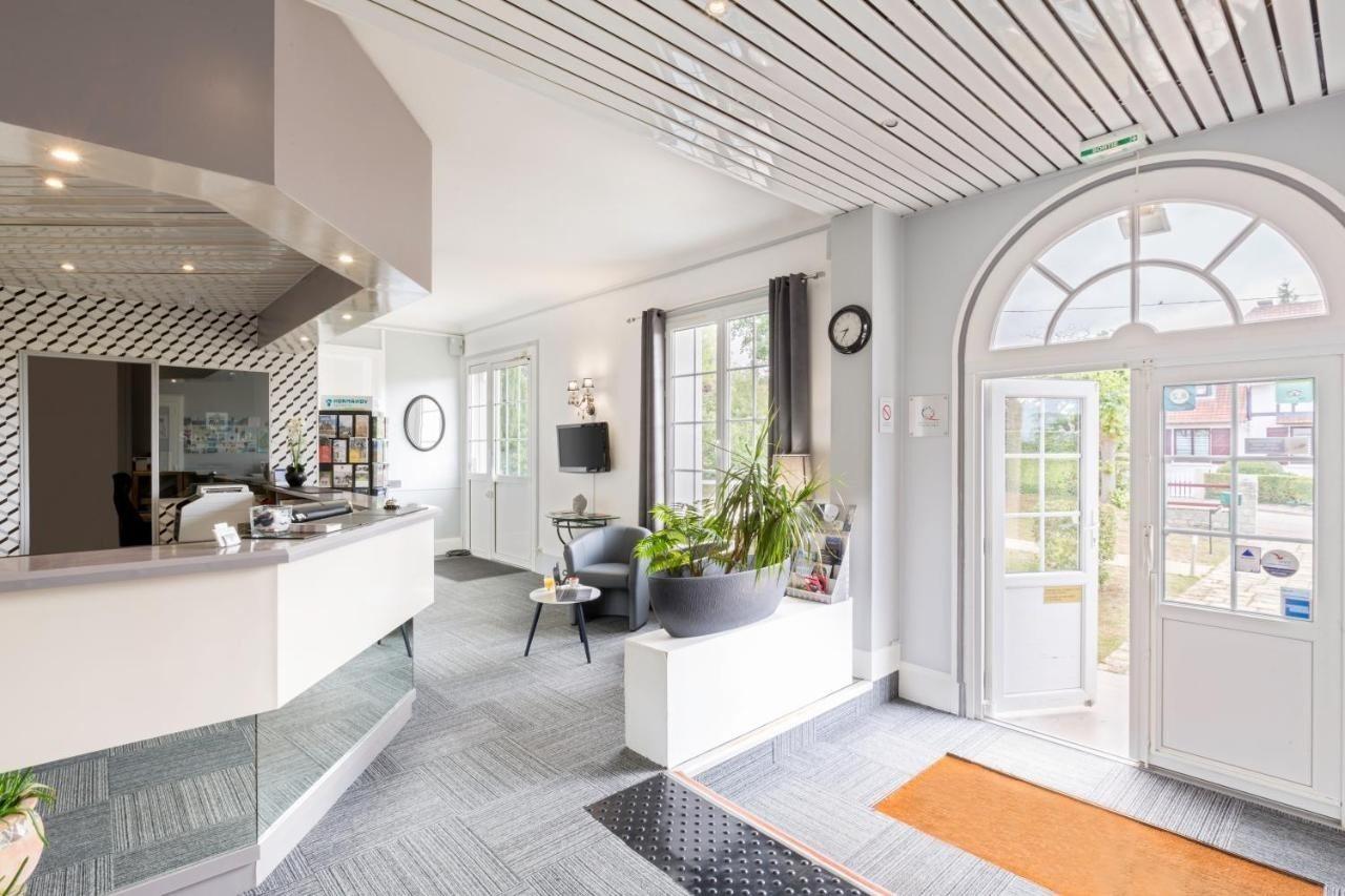 Sure By Western Jerome - Le Havre Hotel