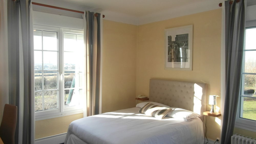 Hotel Sure By Western Jerome - Le Havre 3*